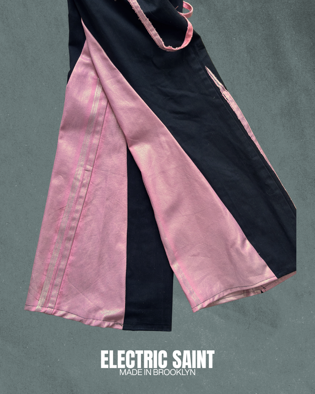 PINK Y2K FLAIR UPCYCLE PANTS 31/27